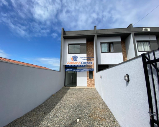 Imagem Imóvel com 2 Quartos à Venda, 73 m² em Itacolomi - Balneário Piçarras Imagem Imóvel com 2 Quartos à Venda, 73 m² em Itacolomi - Balneário Piçarras