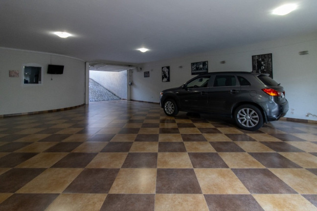 Casa com 4 Quartos à Venda,  em Vila Galvão - Guarulhos