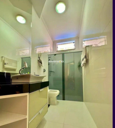 Imagem Casa com 3 Quartos à Venda, 260 m² Imagem Casa com 3 Quartos à Venda, 260 m²