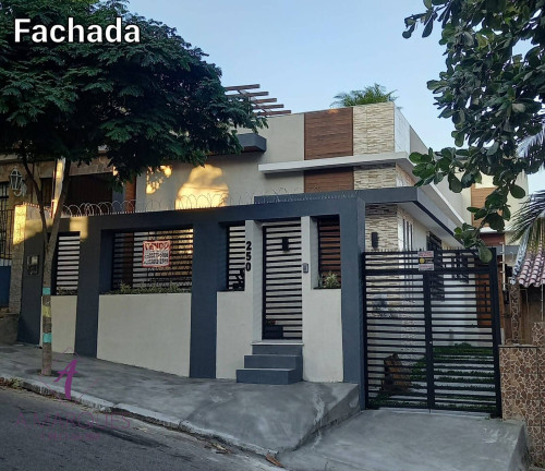 Imagem Casa com 4 Quartos à Venda, em Méier - Rio De Janeiro Imagem Casa com 4 Quartos à Venda, em Méier - Rio De Janeiro