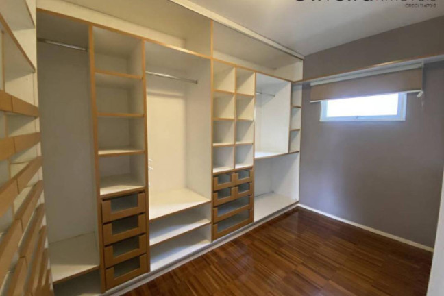 Imagem Casa com 1 Quarto à Venda, 467 m² em Alphaville - Santana De Parnaíba Imagem Casa com 1 Quarto à Venda, 467 m² em Alphaville - Santana De Parnaíba