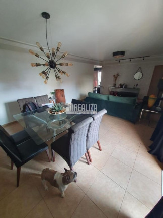 Imagem Apartamento com 3 Quartos à Venda, 142 m² em Irmãos Soares - Uberaba Imagem Apartamento com 3 Quartos à Venda, 142 m² em Irmãos Soares - Uberaba
