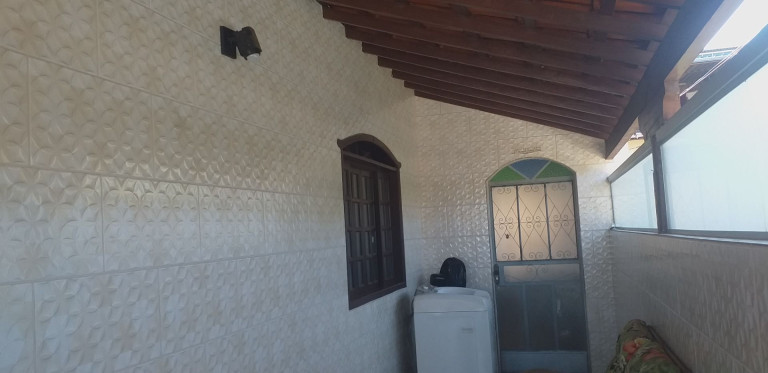 Imagem Casa com 3 Quartos à Venda, 360 m² em água Branca - Contagem Imagem Casa com 3 Quartos à Venda, 360 m² em água Branca - Contagem