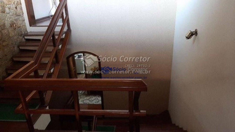 Imagem Sobrado com 3 Quartos à Venda, 398 m² em Vila Galvão - Guarulhos Imagem Sobrado com 3 Quartos à Venda, 398 m² em Vila Galvão - Guarulhos