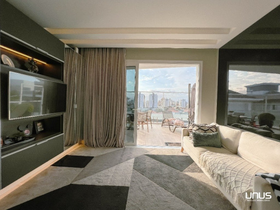 Imagem Casa de Condomínio com 4 Quartos à Venda, 426 m² em Estreito - Florianópolis