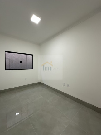 Imagem Casa com 3 Quartos à Venda, 128 m² em Jardim Mont Serrat - Aparecida De Goiânia
