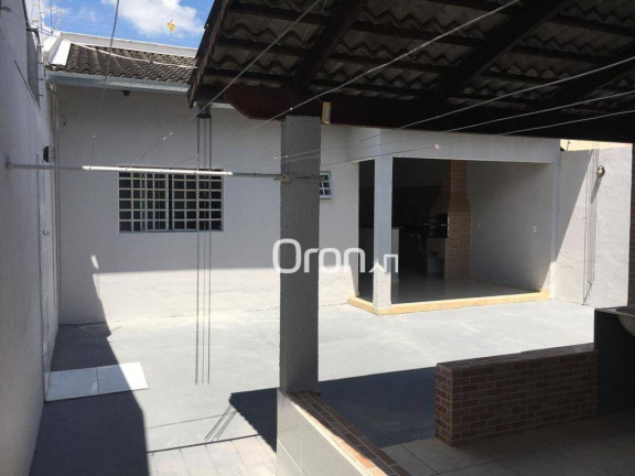 Imagem Casa com 3 Quartos à Venda, 172 m² em Moinho Dos Ventos - Goiânia Imagem Casa com 3 Quartos à Venda, 172 m² em Moinho Dos Ventos - Goiânia