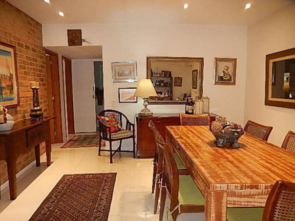 Imagem Apartamento com 3 Quartos à Venda, em Ipanema - Rio De Janeiro Imagem Apartamento com 3 Quartos à Venda, em Ipanema - Rio De Janeiro