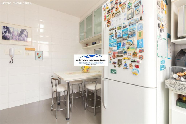 Imagem Imóvel com 3 Quartos à Venda, 131 m² em Pinheiros - São Paulo Imagem Imóvel com 3 Quartos à Venda, 131 m² em Pinheiros - São Paulo