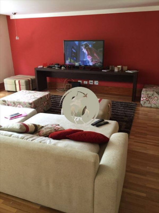 Imagem Casa com 4 Quartos à Venda, 450 m² em Capivari - Campos Do Jordão Imagem Casa com 4 Quartos à Venda, 450 m² em Capivari - Campos Do Jordão