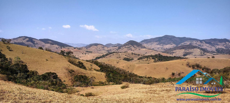 Chácara à Venda, 144 m² em Centro - Consolação