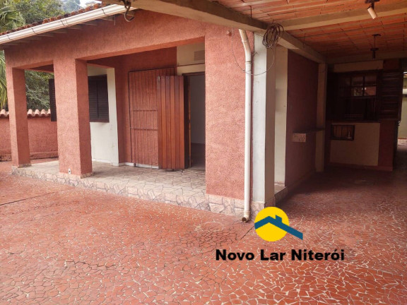 Imagem Casa com 4 Quartos à Venda, 275 m² em Santa Rosa - Niterói Imagem Casa com 4 Quartos à Venda, 275 m² em Santa Rosa - Niterói