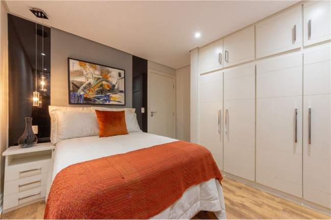 Imagem Imóvel com 4 Quartos à Venda, em Mooca - São Paulo Imagem Imóvel com 4 Quartos à Venda, em Mooca - São Paulo