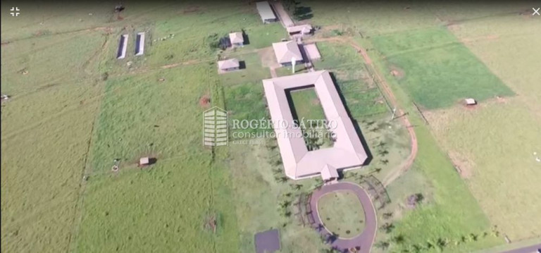 Imagem Imóvel com 3 Quartos à Venda, 195.500.000 m² em Centro - Uberaba Imagem Imóvel com 3 Quartos à Venda, 195.500.000 m² em Centro - Uberaba