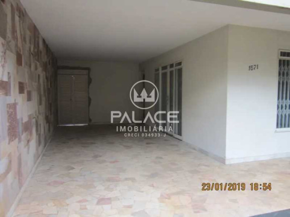Sobrado com 5 Quartos à Venda, 270 m² em Centro - Piracicaba