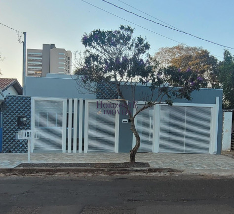 Imagem Casa com 3 Quartos à Venda, 138 m² em Monte Castelo - Campo Grande Imagem Casa com 3 Quartos à Venda, 138 m² em Monte Castelo - Campo Grande