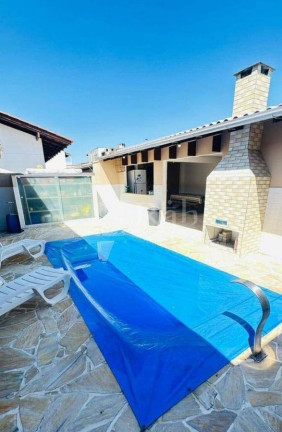 Imagem Casa com 3 Quartos à Venda, 160 m² em Cordeiros - Itajaí Imagem Casa com 3 Quartos à Venda, 160 m² em Cordeiros - Itajaí