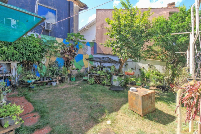 Imagem Casa com 5 Quartos à Venda, 254 m² em Três Figueiras - Porto Alegre Imagem Casa com 5 Quartos à Venda, 254 m² em Três Figueiras - Porto Alegre