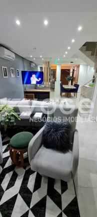 Imagem Casa com 3 Quartos à Venda, 272 m² em Igara - Canoas Imagem Casa com 3 Quartos à Venda, 272 m² em Igara - Canoas