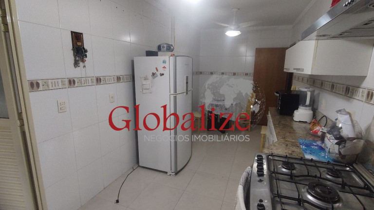 Imagem Imóvel com 4 Quartos à Venda, 151 m² em Gonzaga - Santos