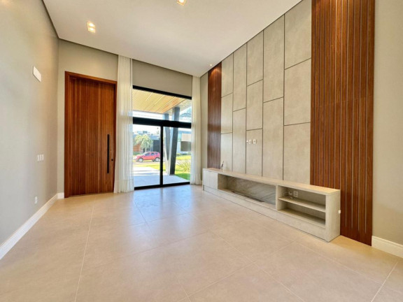 Imagem Casa com 4 Quartos à Venda, em -- - Capao Da Canoa Imagem Casa com 4 Quartos à Venda, em -- - Capao Da Canoa