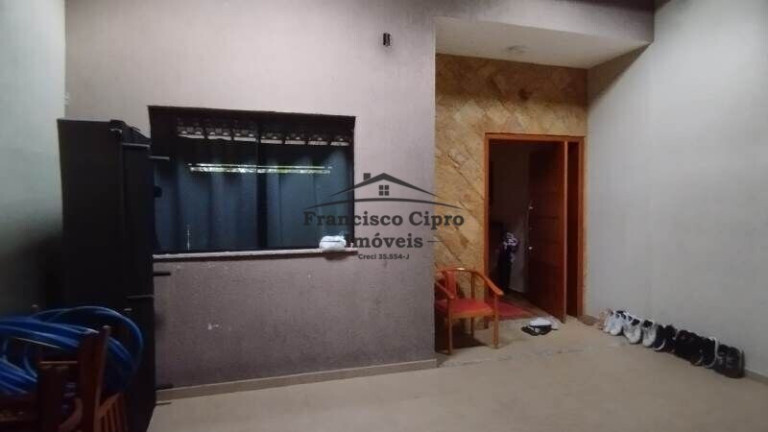Imagem Sobrado com 2 Quartos à Venda, 205 m² em Vila Roma - Roseira Imagem Sobrado com 2 Quartos à Venda, 205 m² em Vila Roma - Roseira