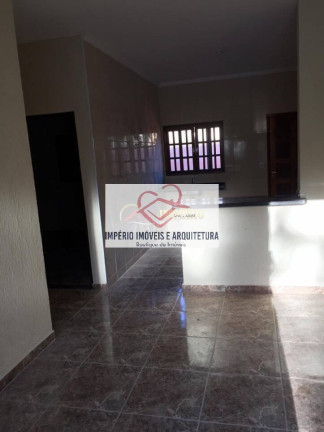 Imagem Casa à Venda, 45 m² em Caraguatatuba Imagem Casa à Venda, 45 m² em Caraguatatuba