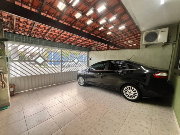 Imagem Casa com 3 Quartos à Venda, 121 m² em Maracanã - Praia Grande Imagem Casa com 3 Quartos à Venda, 121 m² em Maracanã - Praia Grande