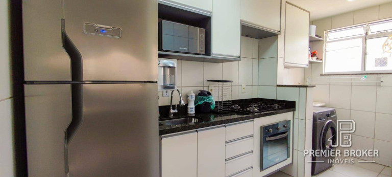Imagem Apartamento com 2 Quartos à Venda, 50 m² em Pimenteiras - Teresópolis