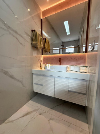 Imagem Casa com 4 Quartos à Venda, 450 m² em Boulevard Lagoa - Serra
