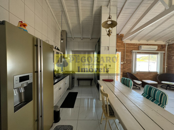 Imagem Casa com 4 Quartos à Venda, 250 m² em Martim De Sá - Caraguatatuba Imagem Casa com 4 Quartos à Venda, 250 m² em Martim De Sá - Caraguatatuba