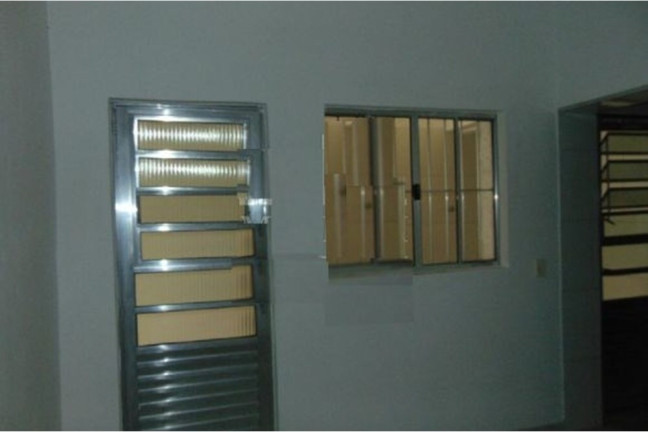 Imagem Casa com 3 Quartos à Venda, em Jardim Modelo - São Paulo Imagem Casa com 3 Quartos à Venda, em Jardim Modelo - São Paulo
