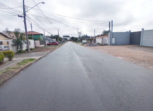 Imagem Sobrado com 9 Quartos à Venda, 456 m² em Cajuru - Curitiba
