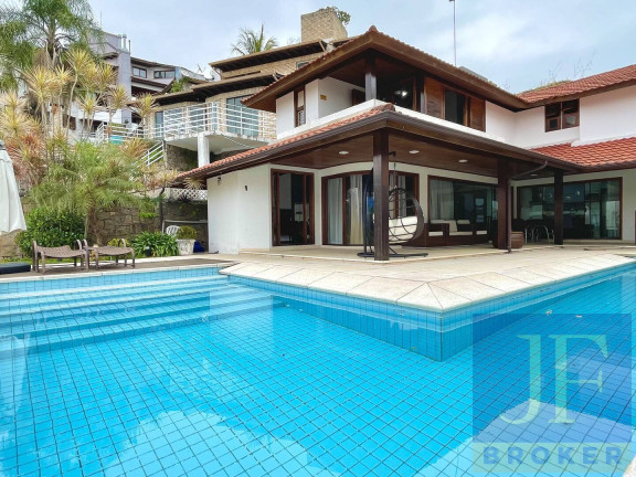Casa com 5 Quartos para Temporada, 400 m² em Canasvieiras - Florianópolis
