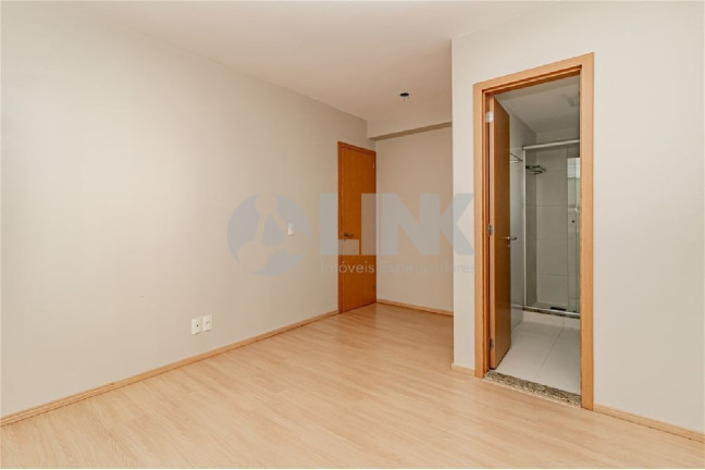 Imagem Apartamento com 3 Quartos à Venda, 81 m² em Passo Da Areia - Porto Alegre