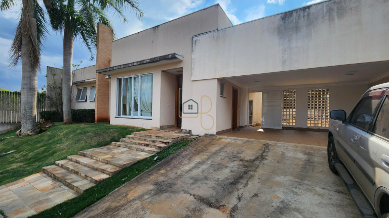 Imagem Casa de Condomínio com 3 Quartos à Venda, 200 m² em Jardim Itatiaia 2 - Londrina Imagem Casa de Condomínio com 3 Quartos à Venda, 200 m² em Jardim Itatiaia 2 - Londrina