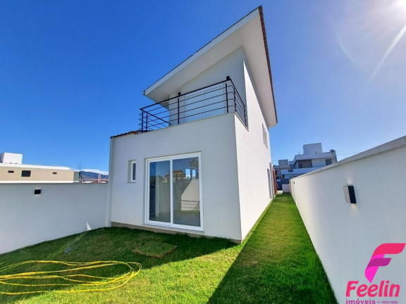 Imagem Casa com 3 Quartos à Venda, 131 m² em Campeche - Florianópolis