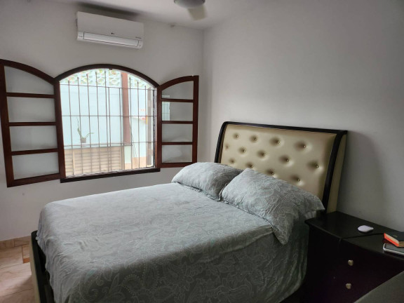 Imagem Casa com 4 Quartos à Venda, 186 m² em Parque Balneário Oasis - Peruíbe Imagem Casa com 4 Quartos à Venda, 186 m² em Parque Balneário Oasis - Peruíbe