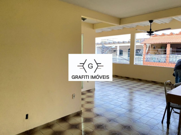 Imagem Imóvel com 4 Quartos à Venda, em Bangu - Rio De Janeiro Imagem Imóvel com 4 Quartos à Venda, em Bangu - Rio De Janeiro