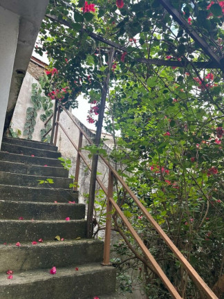 Imagem Casa com 3 Quartos à Venda, 252 m² em Sumaré - São Paulo Imagem Casa com 3 Quartos à Venda, 252 m² em Sumaré - São Paulo