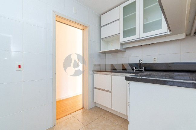 Imagem Apartamento com 2 Quartos à Venda, 101 m² em Petrópolis - Porto Alegre Imagem Apartamento com 2 Quartos à Venda, 101 m² em Petrópolis - Porto Alegre