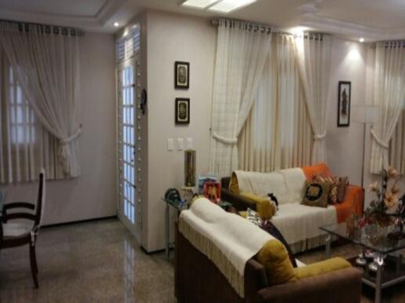 Imagem Imóvel com 4 Quartos à Venda, 490 m² em Engenheiro Luciano Cavalcante - Fortaleza Imagem Imóvel com 4 Quartos à Venda, 490 m² em Engenheiro Luciano Cavalcante - Fortaleza