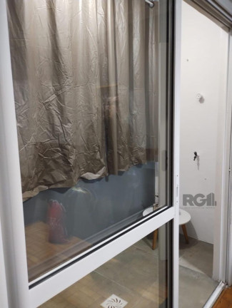 Imagem Apartamento com 3 Quartos à Venda, 67 m² em Azenha - Porto Alegre Imagem Apartamento com 3 Quartos à Venda, 67 m² em Azenha - Porto Alegre
