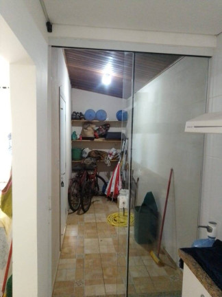 Imagem Casa com 4 Quartos à Venda, 240 m² em Balneário Piçarras Imagem Casa com 4 Quartos à Venda, 240 m² em Balneário Piçarras