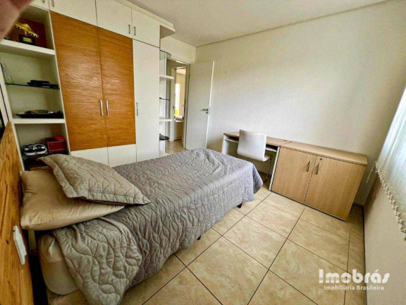 Imagem Casa com 3 Quartos à Venda, 240 m² em Eusébio - Eusébio Imagem Casa com 3 Quartos à Venda, 240 m² em Eusébio - Eusébio