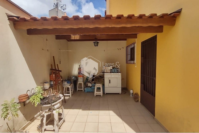 Imagem Casa com 3 Quartos à Venda, 160 m² em Sítio Da Figueira - São Paulo Imagem Casa com 3 Quartos à Venda, 160 m² em Sítio Da Figueira - São Paulo