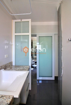 Imagem Apartamento com 3 Quartos à Venda, 220 m²