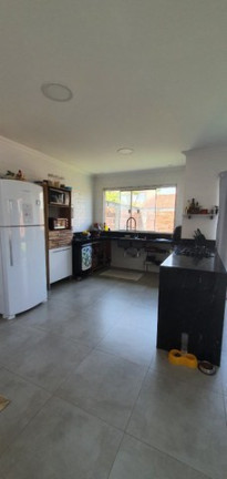 Imagem Imóvel com 1 Quarto para Alugar, 25 m² em Guaratiba - Rio De Janeiro Imagem Imóvel com 1 Quarto para Alugar, 25 m² em Guaratiba - Rio De Janeiro