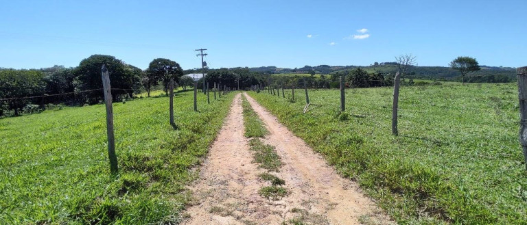 Imagem Fazenda à Venda, 1.016 m² em Bairro Dos Leites - Piedade Imagem Fazenda à Venda, 1.016 m² em Bairro Dos Leites - Piedade