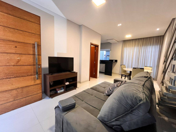 Imagem Casa com 4 Quartos à Venda, em Campeche - Florianópolis Imagem Casa com 4 Quartos à Venda, em Campeche - Florianópolis